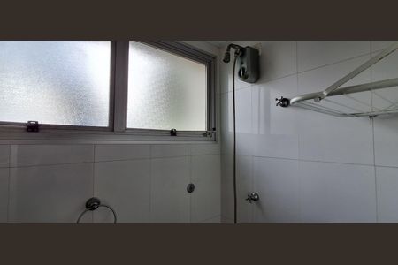 Apartamento à venda com 187m², 3 quartos e 2 vagas Apartamento à venda com 187m², 3 quartos e 2 vagasBanheiro Área de serviço