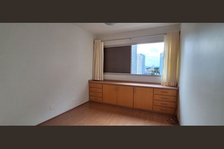 Apartamento à venda com 187m², 3 quartos e 2 vagas Apartamento à venda com 187m², 3 quartos e 2 vagasQuarto 1