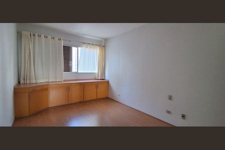 Apartamento à venda com 187m², 3 quartos e 2 vagas Apartamento à venda com 187m², 3 quartos e 2 vagasSuíte