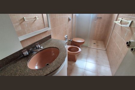 Apartamento à venda com 187m², 3 quartos e 2 vagas Apartamento à venda com 187m², 3 quartos e 2 vagasBanheiro Social