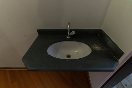 Casa para alugar com 270m², 4 quartos e 4 vagas Casa para alugar com 270m², 4 quartos e 4 vagasBanheiro da Suíte 1