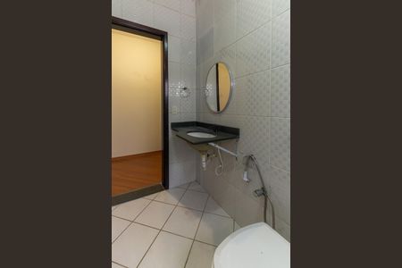 Casa para alugar com 270m², 4 quartos e 4 vagas Casa para alugar com 270m², 4 quartos e 4 vagasBanheiro da Suíte 2