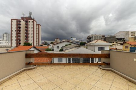 Casa para alugar com 270m², 4 quartos e 4 vagas Casa para alugar com 270m², 4 quartos e 4 vagasTerraço
