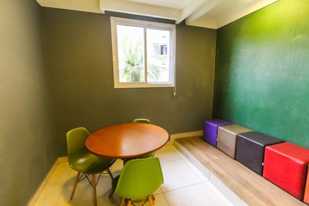 Apartamento à venda com 52m², 2 quartos e 1 vaga Apartamento à venda com 52m², 2 quartos e 1 vagaÁrea comum - Salão de festas infantil