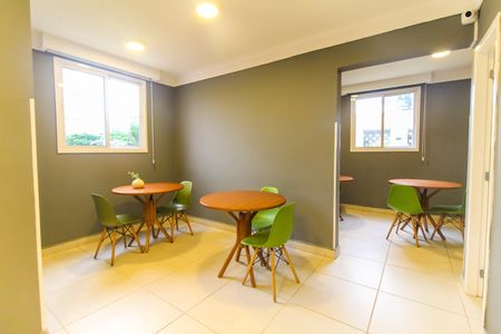 Apartamento à venda com 52m², 2 quartos e 1 vaga Apartamento à venda com 52m², 2 quartos e 1 vagaÁrea comum - Salão de festas infantil