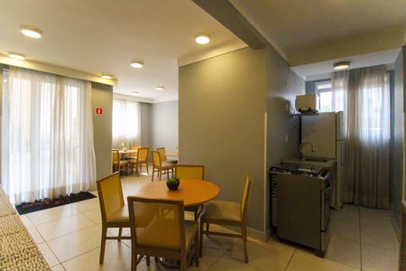 Apartamento à venda com 52m², 2 quartos e 1 vaga Apartamento à venda com 52m², 2 quartos e 1 vagaÁrea comum - Salão de festas Adulto