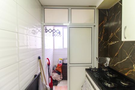 Apartamento à venda com 52m², 2 quartos e 1 vaga Apartamento à venda com 52m², 2 quartos e 1 vagaCozinha