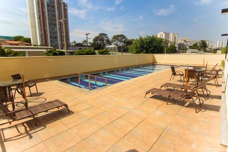 Apartamento à venda com 52m², 2 quartos e 1 vaga Apartamento à venda com 52m², 2 quartos e 1 vagaÁrea comum - Piscina