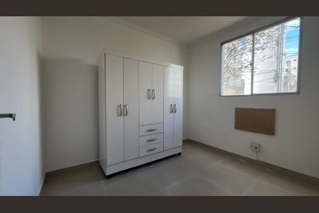 Quarto de apartamento para alugar com 2 quartos, 45m² em Campo Grande, Rio de Janeiro