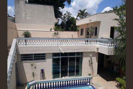 Casa para alugar com 480m², 5 quartos e 8 vagas