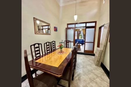 Casa à venda com 210m², 3 quartos e 2 vagasFoto 11