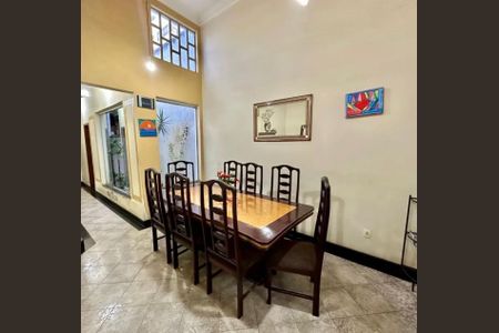 Foto 12 de casa à venda com 3 quartos, 210m² em Castelo, Belo Horizonte