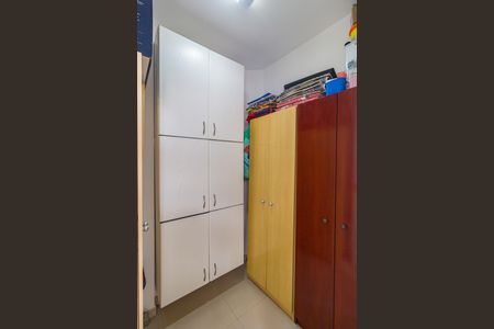 Apartamento à venda com 70m², 3 quartos e 1 vagaQuarto - Área de Serviço