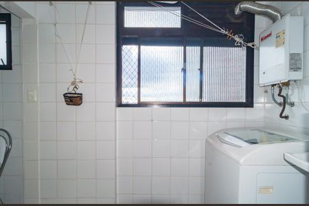 Apartamento à venda com 70m², 3 quartos e 1 vagaÁrea de Serviço