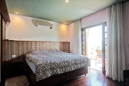 Casa de condomínio à venda com 300m², 4 quartos e 4 vagasSuíte 3