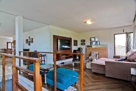 Sala de casa de condomínio à venda com 4 quartos, 300m² em Jardim Peri, São Paulo