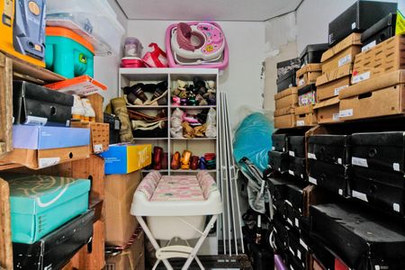 Casa de condomínio à venda com 300m², 4 quartos e 4 vagasÁrea de Serviço