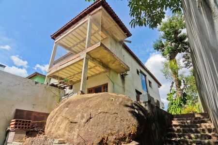 Casa de condomínio à venda com 300m², 4 quartos e 4 vagasÁrea externa