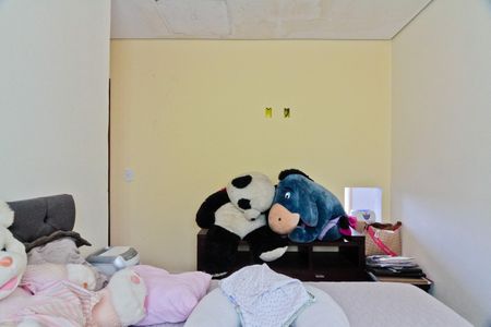 Casa de condomínio à venda com 300m², 4 quartos e 4 vagasQuarto