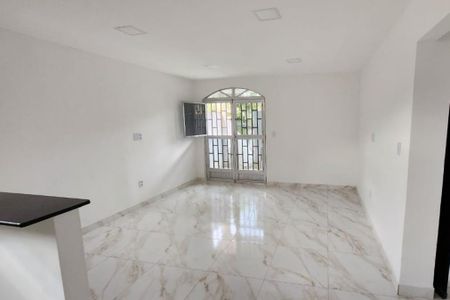 Sala de casa para alugar com 2 quartos, 50m² em Jardim Primavera, Duque de Caxias
