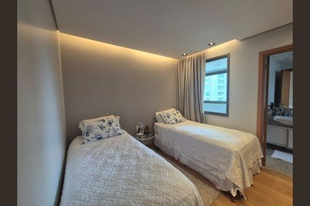 Apartamento à venda com 4 quartos, 144m² em Vale do Sereno, Nova Lima