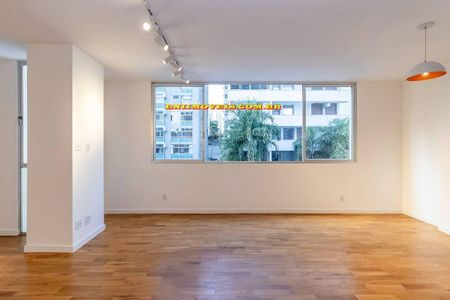 Apartamento à venda com 3 quartos, 129m² em Higienópolis, São Paulo