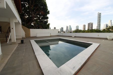 Casa para alugar com 449m², 5 quartos e 2 vagasPiscina