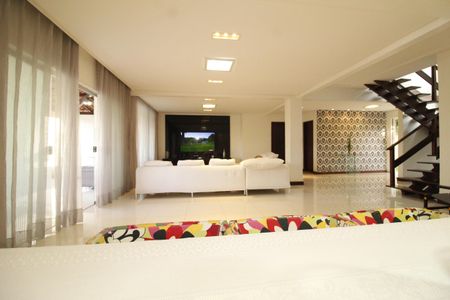 Casa para alugar com 449m², 5 quartos e 2 vagasDetalhe Sala de jantar