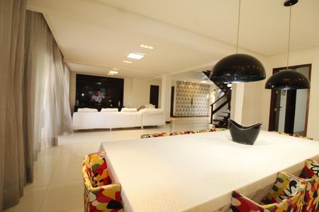 Casa para alugar com 449m², 5 quartos e 2 vagasSala de Jantar