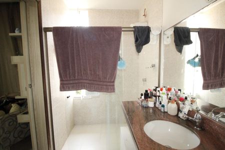 Casa para alugar com 449m², 5 quartos e 2 vagasBanheiro - Quarto 2