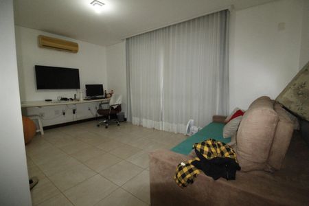 Casa para alugar com 449m², 5 quartos e 2 vagasQuarto 1