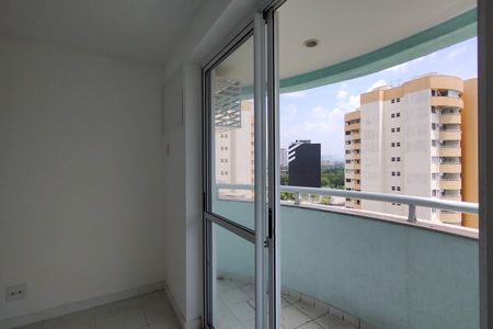 Apartamento para alugar com 77m², 2 quartos e 1 vagaQuarto 2 - Suíte