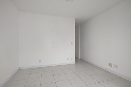 Apartamento para alugar com 77m², 2 quartos e 1 vagaQuarto 2 - Suíte