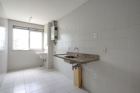 Apartamento para alugar com 77m², 2 quartos e 1 vagaCozinha 