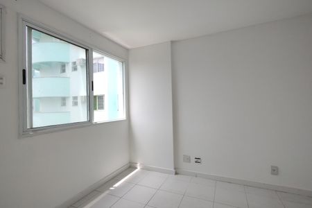 Apartamento para alugar com 77m², 2 quartos e 1 vagaQuarto 1