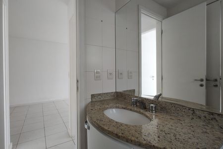Apartamento para alugar com 77m², 2 quartos e 1 vagaBanheiro Social