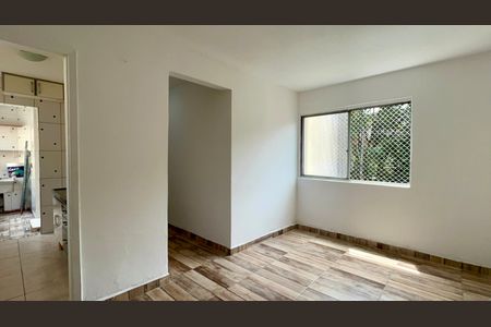Sala de apartamento à venda com 2 quartos, 45m² em Alto de Pinheiros, São Paulo
