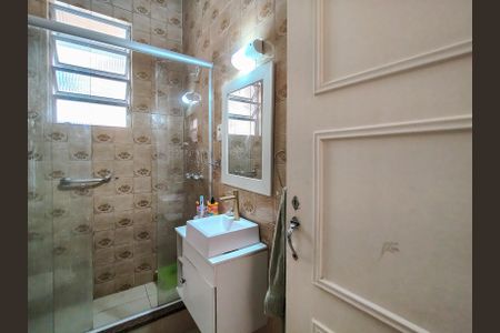 Apartamento à venda com 80m², 2 quartos e sem vagaBanheiro Corredor