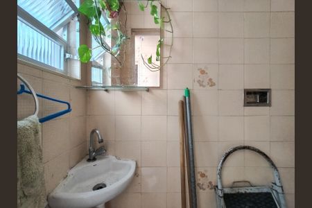 Apartamento à venda com 80m², 2 quartos e sem vagaBanheiro de serviço