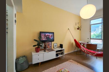 Sala de apartamento à venda com 2 quartos, 80m² em Grajaú, Rio de Janeiro