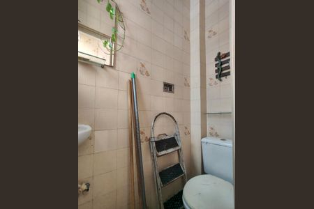 Apartamento à venda com 80m², 2 quartos e sem vagaBanheiro de serviço