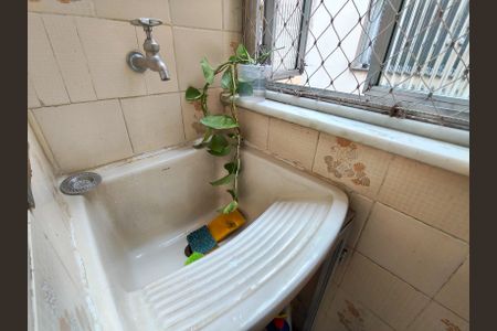 Apartamento à venda com 80m², 2 quartos e sem vagaÁrea de Serviço