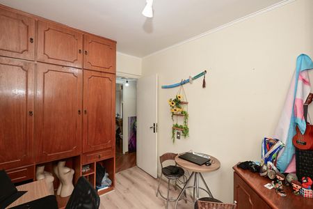Apartamento à venda com 96m², 4 quartos e 1 vagaQuarto 2