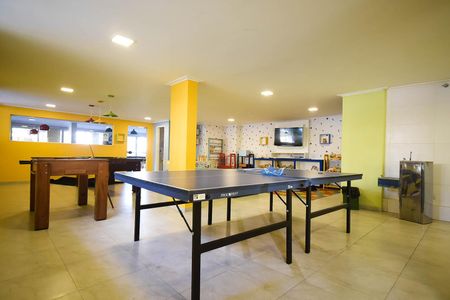 Apartamento à venda com 96m², 4 quartos e 1 vagaÁrea comum