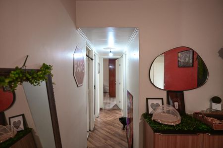 Apartamento à venda com 96m², 4 quartos e 1 vagaCorredor