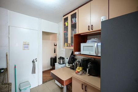 Apartamento à venda com 96m², 4 quartos e 1 vagaCozinha