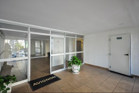 Apartamento à venda com 96m², 4 quartos e 1 vagaÁrea comum