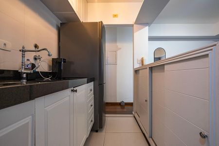 Apartamento para alugar com 32m², 1 quarto e 1 vaga Apartamento para alugar com 32m², 1 quarto e 1 vagaSala/Cozinha