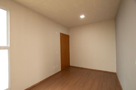 Sala  de apartamento para alugar com 2 quartos, 42m² em Zona Oeste, Sorocaba