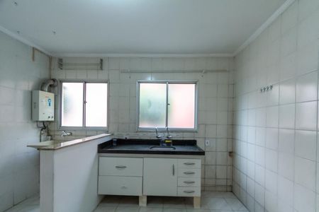 Apartamento para alugar com 56m², 2 quartos e 1 vaga Apartamento para alugar com 56m², 2 quartos e 1 vagaCozinha e Área de Serviço